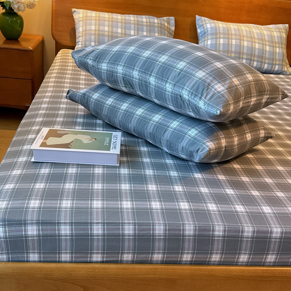 91家纺网 家纺一手货源 找家纺 兜米家居 2025新款简约轻氧水洗色织棉床笠 中格灰