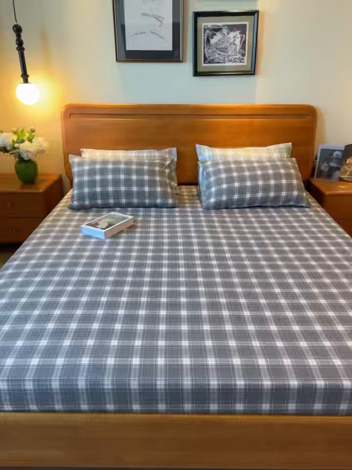 91家纺网 家纺一手货源 找家纺 兜米家居 2025新款简约轻氧水洗色织棉床笠 中格灰