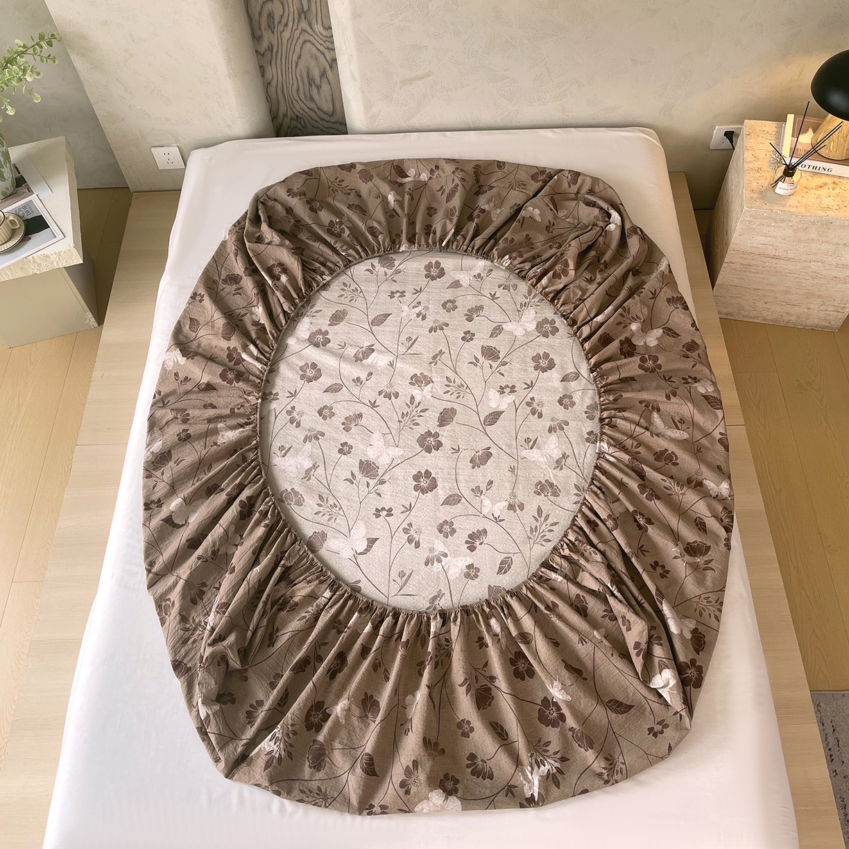 91家纺网 家纺一手货源 找家纺 宝士康家纺 2025新款10A抗菌原麻床笠套件/跨境/外贸 秋风落叶