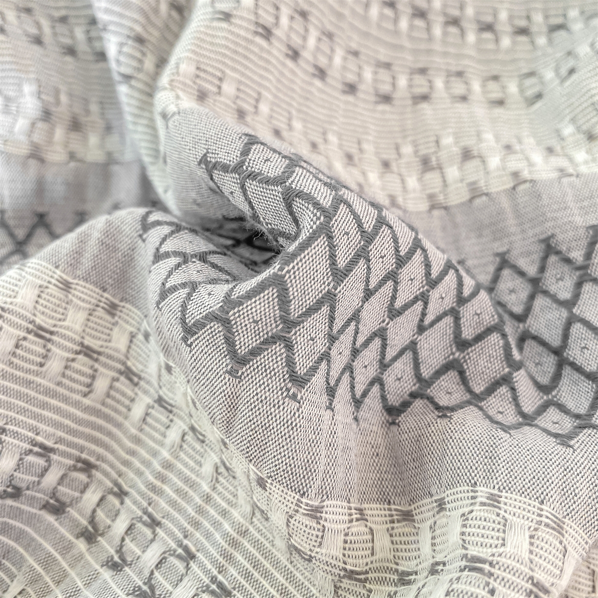 91家纺网 家纺一手货源 找家纺 灰鲸 2025新款全棉色织提花单品床单 泛歌-灰