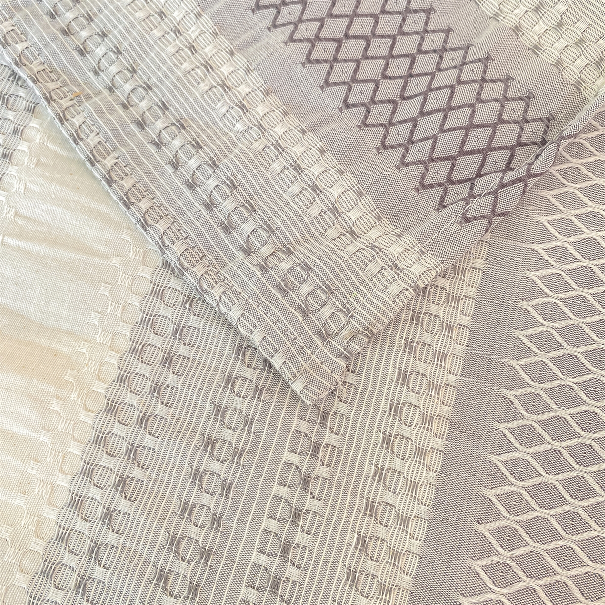 91家纺网 家纺一手货源 找家纺 灰鲸 2025新款全棉色织提花单品床单 泛歌-灰