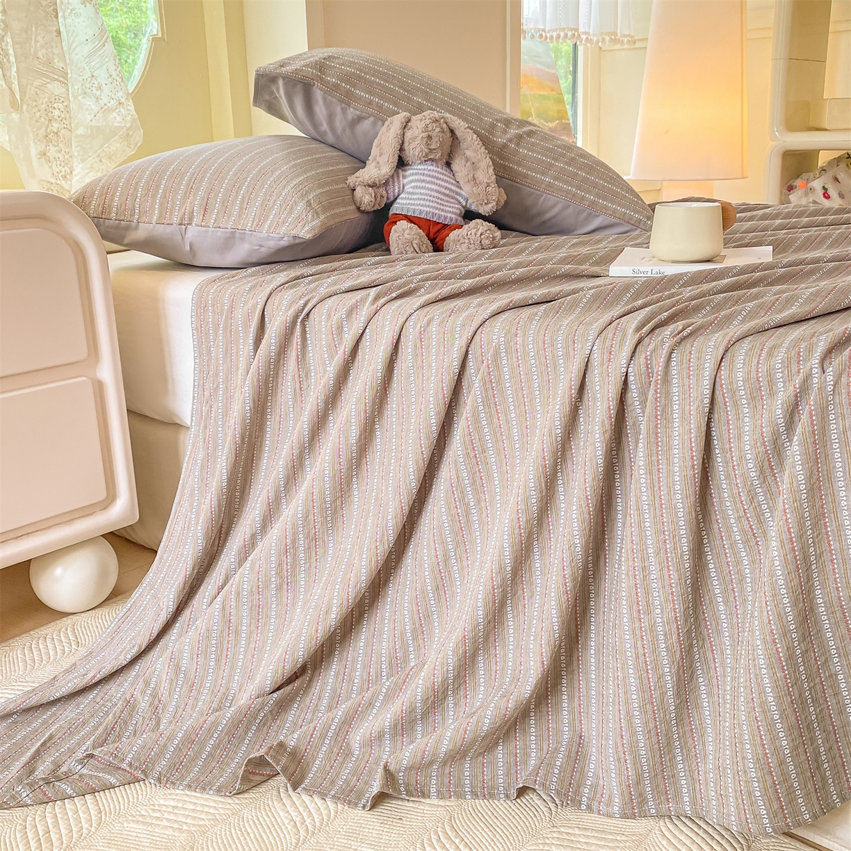 91家纺网 家纺一手货源 找家纺 灰鲸 2025新款全棉色织提花单品床单 美拉-灰