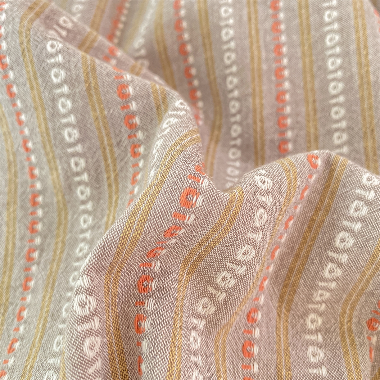 91家纺网 家纺一手货源 找家纺 灰鲸 2025新款全棉色织提花单品床单 美拉-灰