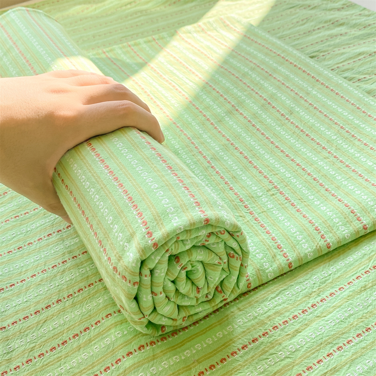 91家纺网 家纺一手货源 找家纺 灰鲸 2025新款全棉色织提花单品床单 美拉-绿