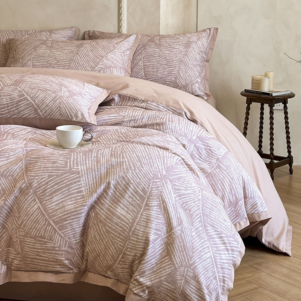 91家纺网 家纺一手货源 找家纺 柠馨2025全棉磨毛印花四件套精致小边款 睕晚