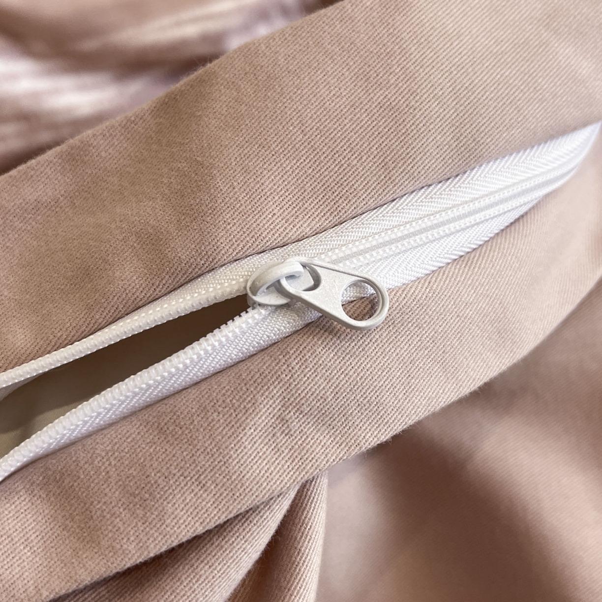 91家纺网 家纺一手货源 找家纺 柠馨2025全棉磨毛印花四件套精致小边款 睕晚