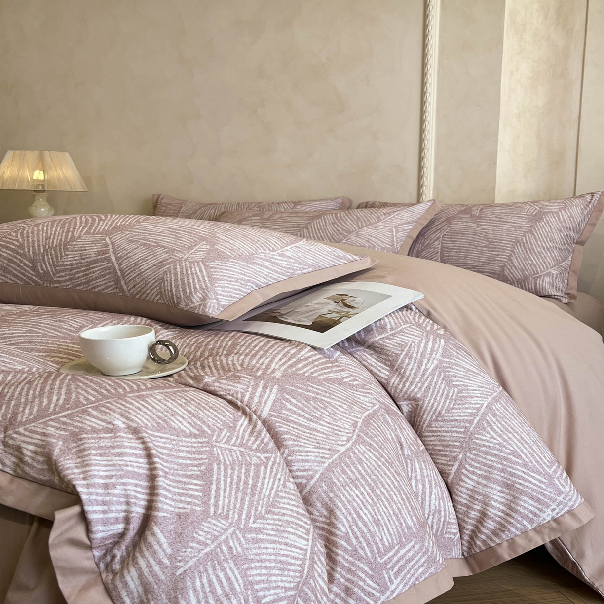 91家纺网 家纺一手货源 找家纺 柠馨2025全棉磨毛印花四件套精致小边款 睕晚