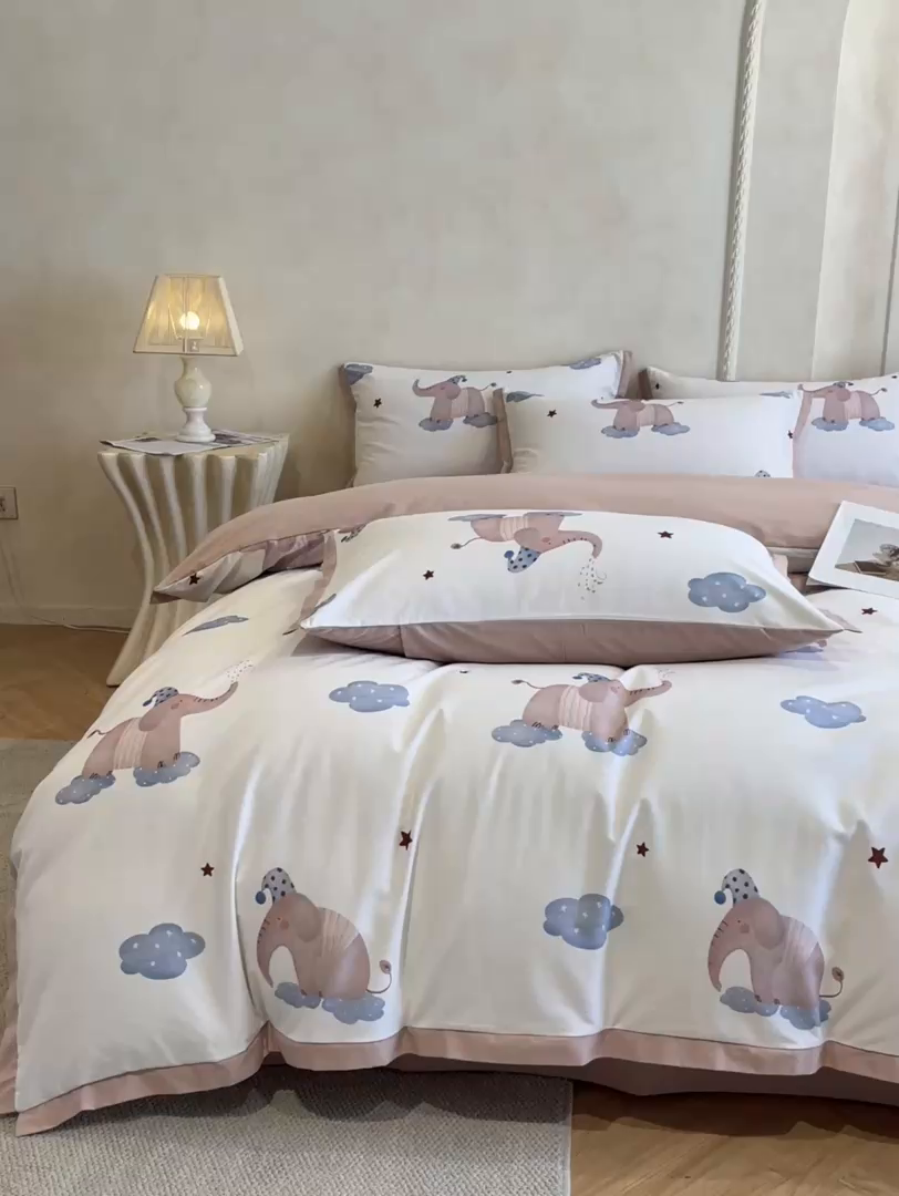 91家纺网 家纺一手货源 找家纺 柠馨2025全棉磨毛印花四件套精致小边款 小飞象