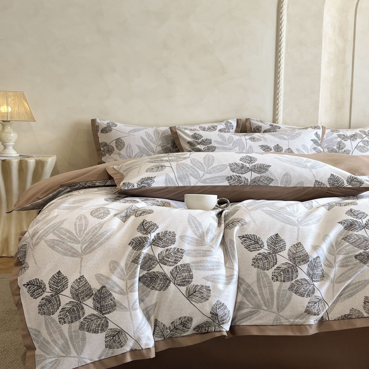 91家纺网 家纺一手货源 找家纺 柠馨2025全棉磨毛印花四件套精致小边款 朱丽叶