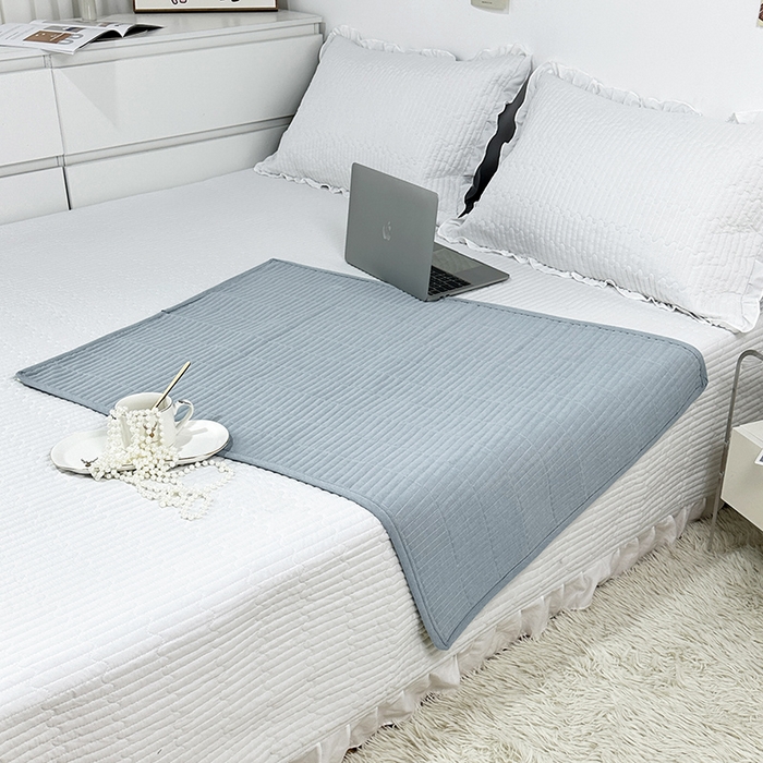 91家纺网 家纺一手货源 找家纺 拾小柒 2025新款全棉色织水洗棉隔脏姨妈垫护理垫床盖 浅蓝色 防水