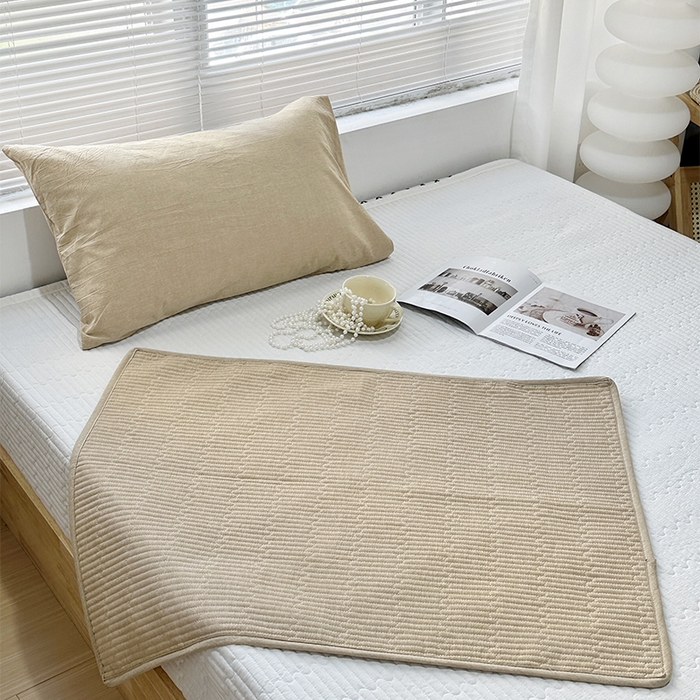 91家纺网 家纺一手货源 找家纺 拾小柒 2025新款全棉色织水洗棉隔脏姨妈垫护理垫床盖 卡其色 不防水