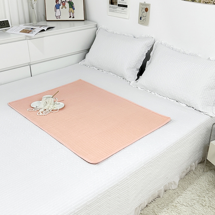 91家纺网 家纺一手货源 找家纺 拾小柒 2025新款全棉色织水洗棉隔脏姨妈垫护理垫床盖 粉玉色 防水