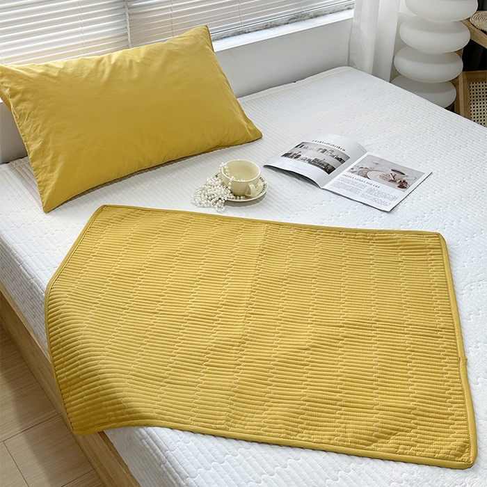 拾小柒 2025新款全棉色织水洗棉隔脏姨妈垫护理垫床盖 姜黄色 不防水