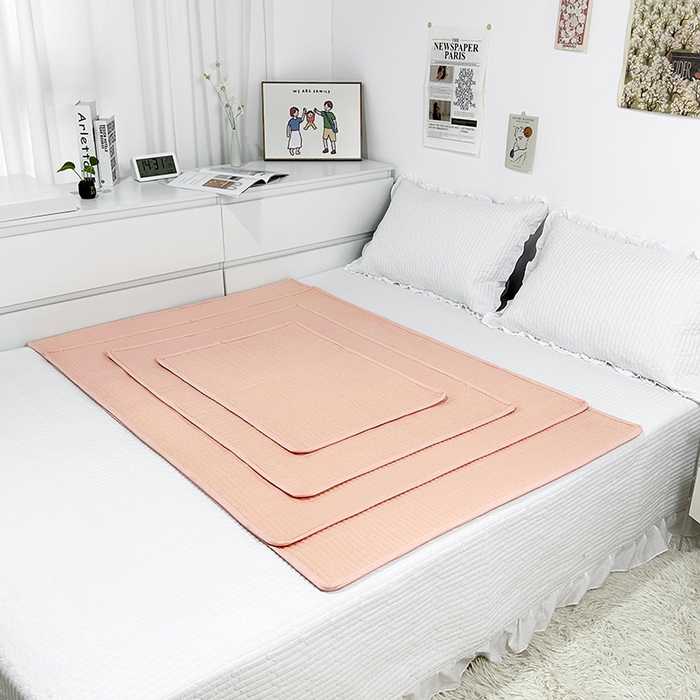 91家纺网 家纺一手货源 找家纺 拾小柒 2025新款全棉色织水洗棉隔脏姨妈垫护理垫床盖 粉玉色 防水