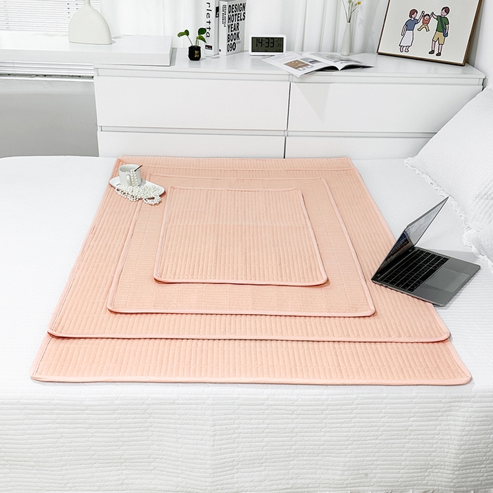 91家纺网 家纺一手货源 找家纺 拾小柒 2025新款全棉色织水洗棉隔脏姨妈垫护理垫床盖 粉玉色 防水