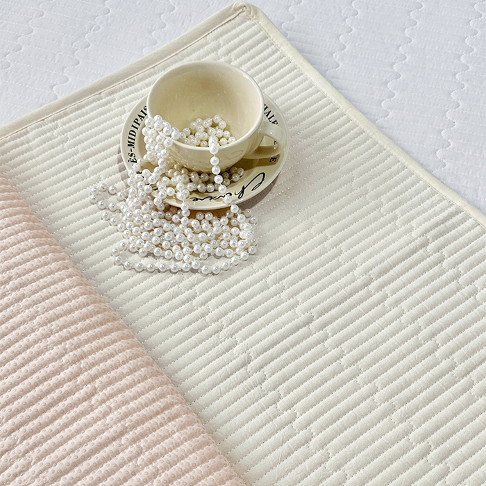 91家纺网 家纺一手货源 找家纺 拾小柒 2025新款全棉色织水洗棉隔脏姨妈垫护理垫床盖 鹅黄色 不防水