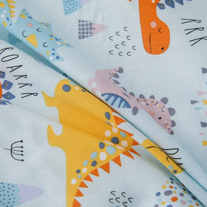 91家纺网 家纺一手货源 找家纺 八零年代 2025新款学生季特惠 全棉幼儿园三件套13372纯棉卡通三件套被套 恐龙家族