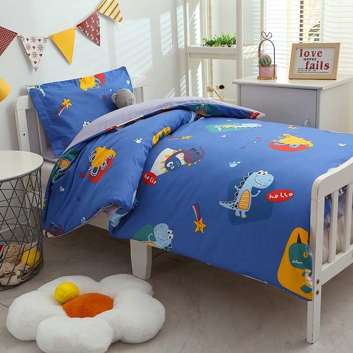 91家纺网 家纺一手货源 找家纺 八零年代 2025新款学生季特惠 全棉幼儿园三件套13372纯棉卡通三件套被套  恐龙乐园-蓝