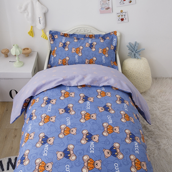 91家纺网 家纺一手货源 找家纺 八零年代 2025新款学生季特惠 全棉幼儿园三件套13372纯棉卡通三件套被套 泰迪小熊