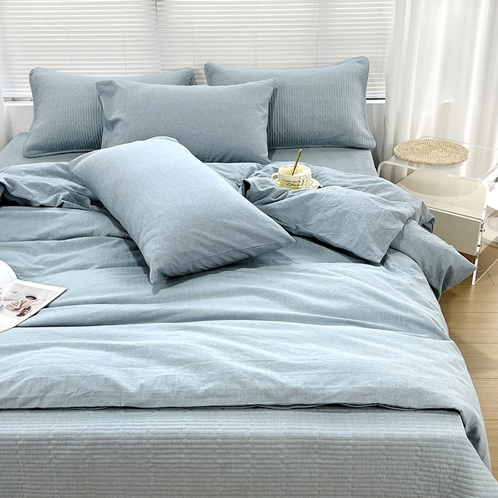 91家纺网 家纺一手货源 找家纺 （总）拾小柒 2025新款全棉色织水洗棉防滑夹棉床盖三四件套