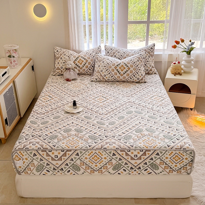 91家纺网 家纺一手货源 找家纺 （总）慕梵家居2025新款雪花绒床笠牛奶绒床罩外贸可定尺寸