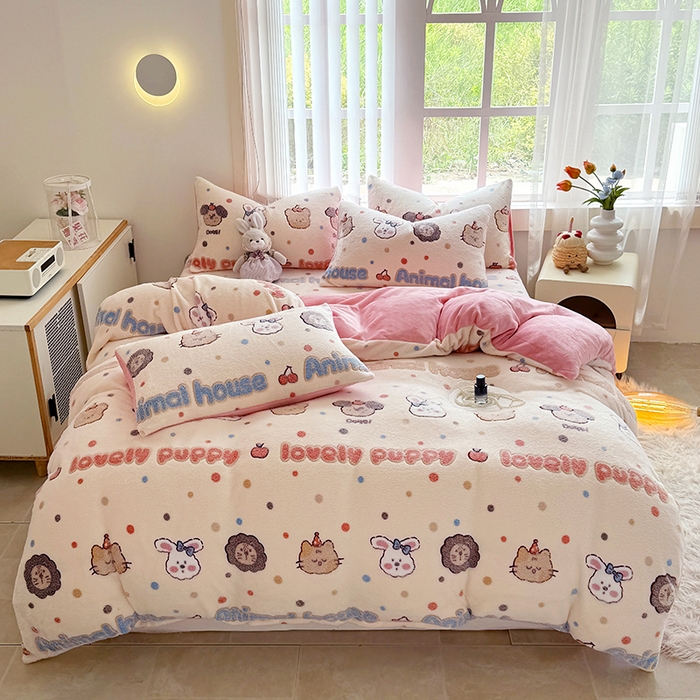 91家纺网 家纺一手货源 找家纺 （总）慕梵家居2025新款雪花绒床笠牛奶绒床罩外贸可定尺寸