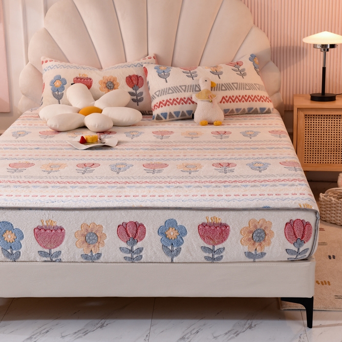 91家纺网 家纺一手货源 找家纺 慕梵家居2025新款雪花绒床笠 波西米亚