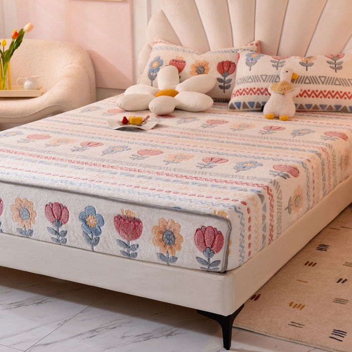 91家纺网 家纺一手货源 找家纺 慕梵家居2025新款雪花绒床笠 波西米亚