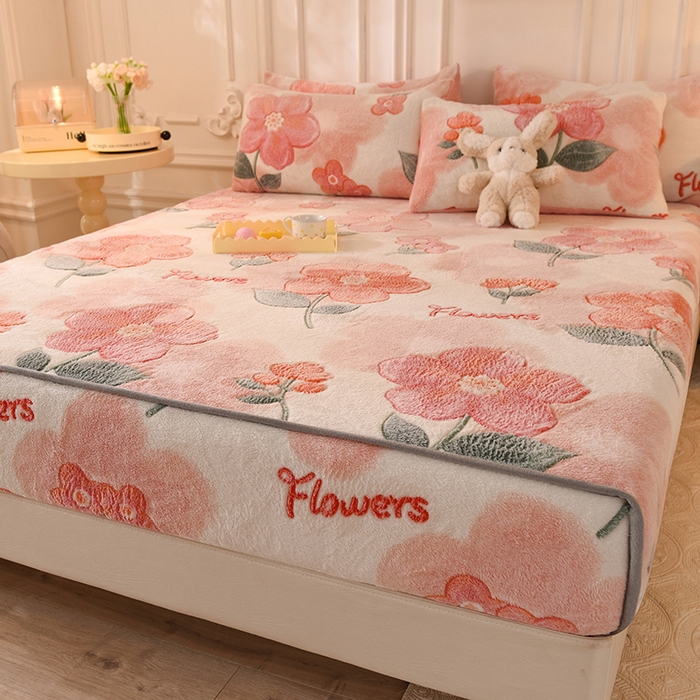 91家纺网 家纺一手货源 找家纺 慕梵家居2025新款雪花绒床笠 繁花似锦