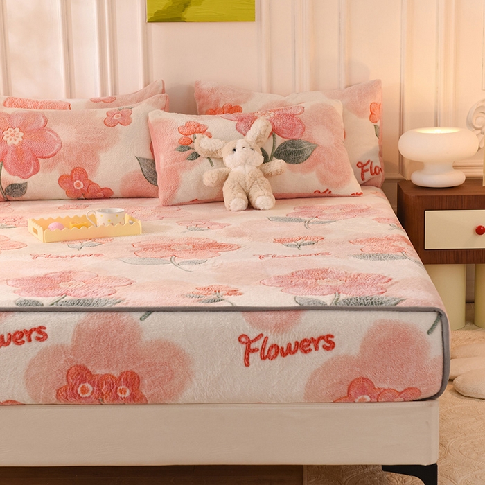 91家纺网 家纺一手货源 找家纺 慕梵家居2025新款雪花绒床笠 繁花似锦