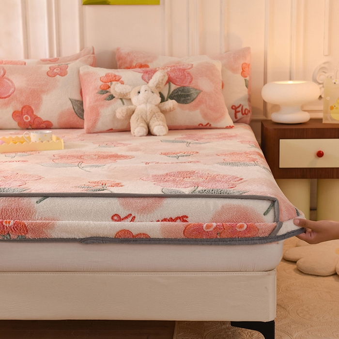 91家纺网 家纺一手货源 找家纺 慕梵家居2025新款雪花绒床笠 繁花似锦