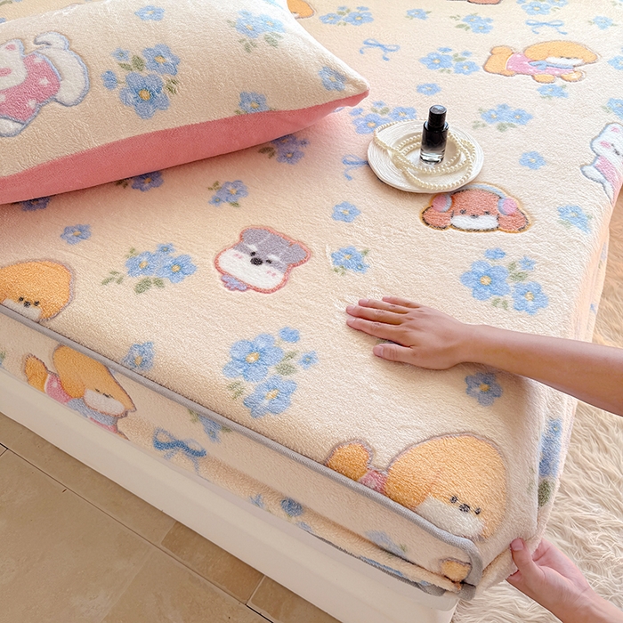 91家纺网 家纺一手货源 找家纺 慕梵家居2025新款雪花绒床笠 美好时光