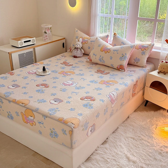 91家纺网 家纺一手货源 找家纺 慕梵家居2025新款雪花绒床笠 美好时光