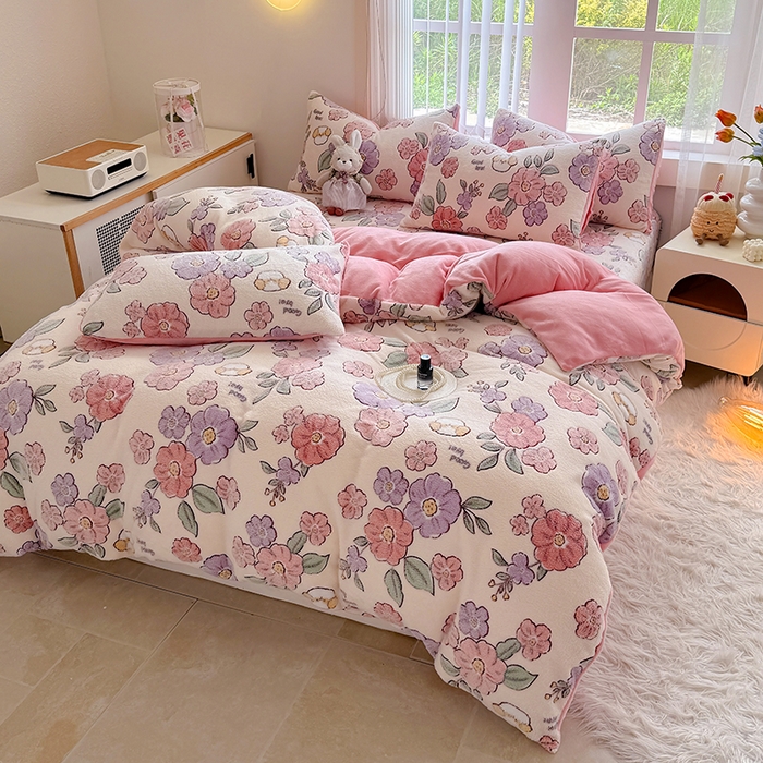 91家纺网 家纺一手货源 找家纺 慕梵家居2025新款雪花绒床笠 晴空花漾