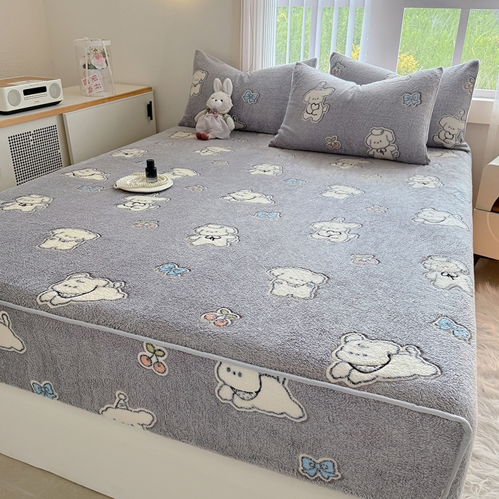 91家纺网 家纺一手货源 找家纺 慕梵家居2025新款雪花绒床笠 汪汪旋风