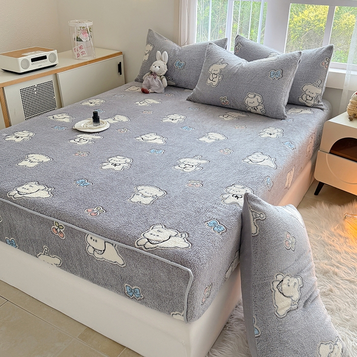 91家纺网 家纺一手货源 找家纺 慕梵家居2025新款雪花绒床笠 汪汪旋风