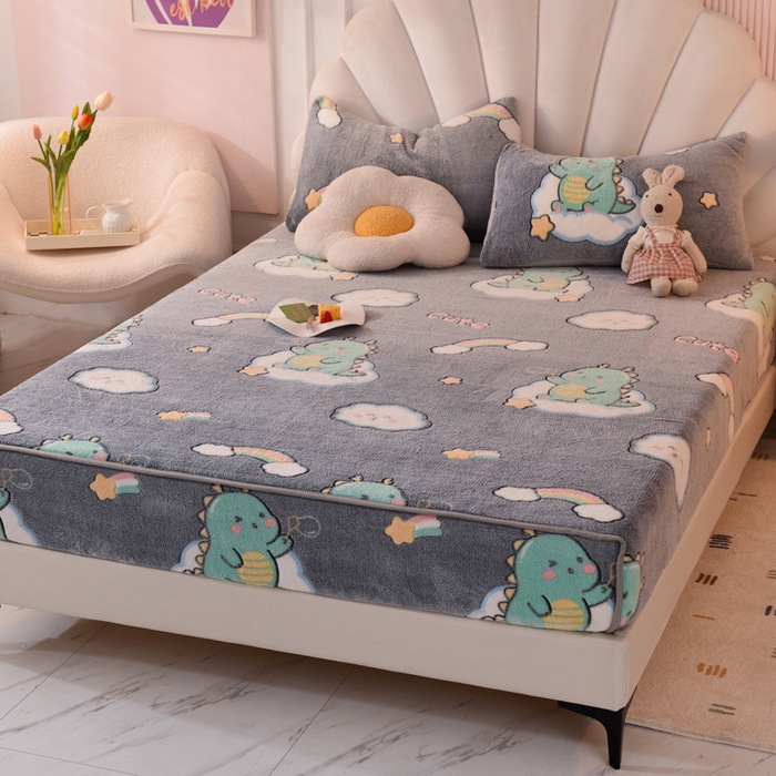 91家纺网 家纺一手货源 找家纺 慕梵家居2025新款雪花绒床笠 小恐龙