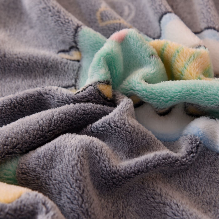 91家纺网 家纺一手货源 找家纺 慕梵家居2025新款雪花绒床笠 小恐龙