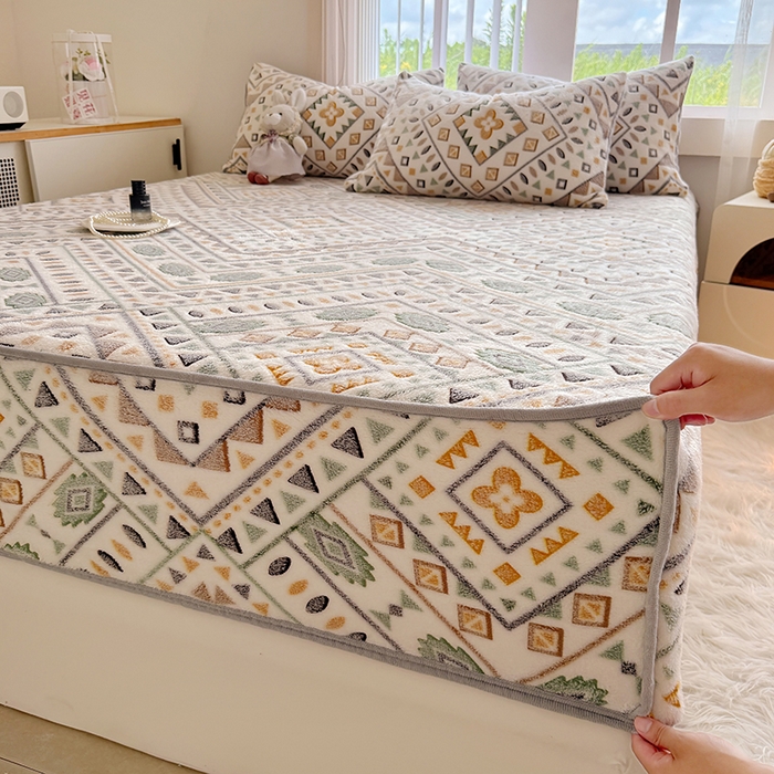 91家纺网 家纺一手货源 找家纺 慕梵家居2025新款雪花绒床笠 月光几何