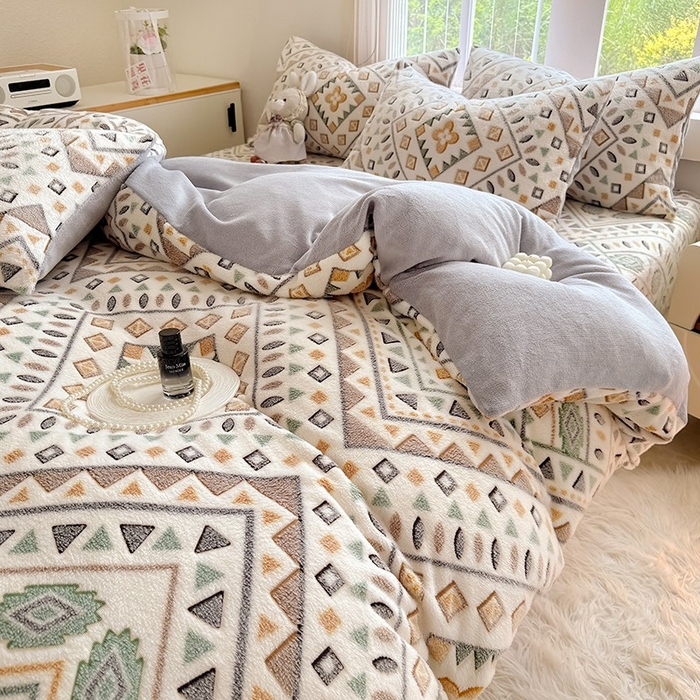 91家纺网 家纺一手货源 找家纺 慕梵家居2025新款雪花绒床笠 月光几何