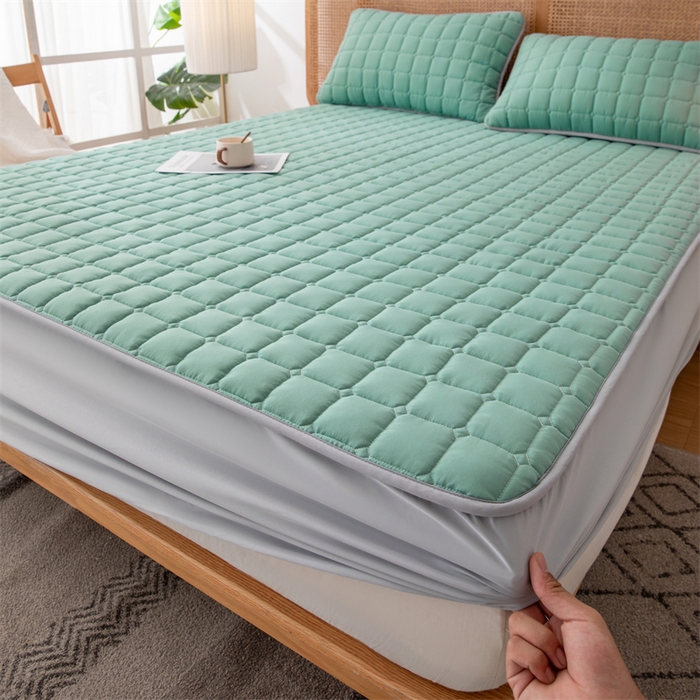 91家纺网 家纺一手货源 找家纺 拾小柒 2025新款A类原棉大豆纤维加厚床褥子床垫保护垫床笠款 潭水绿