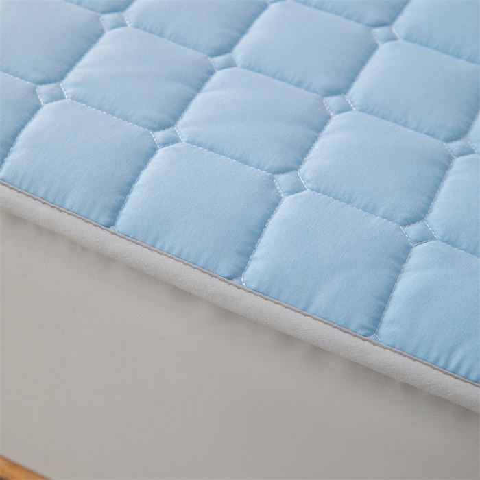 91家纺网 家纺一手货源 找家纺 拾小柒 2025新款A类原棉大豆纤维加厚床褥子床垫保护垫床笠款 天空蓝