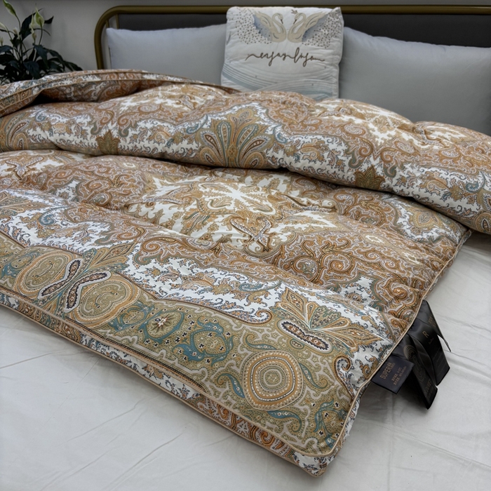 91家纺网 家纺一手货源 找家纺 太阳羽家纺 2025新款莱赛丝印花被加厚保暖被 卡罗风情