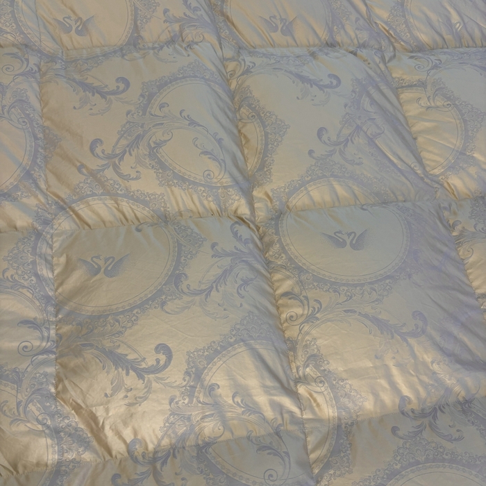 91家纺网 家纺一手货源 找家纺 （总）太阳羽家纺 2025新款高端仿真丝提花被加厚保暖被