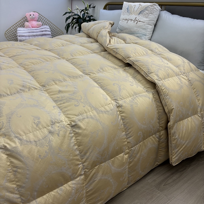 91家纺网 家纺一手货源 找家纺 （总）太阳羽家纺 2025新款高端仿真丝提花被加厚保暖被