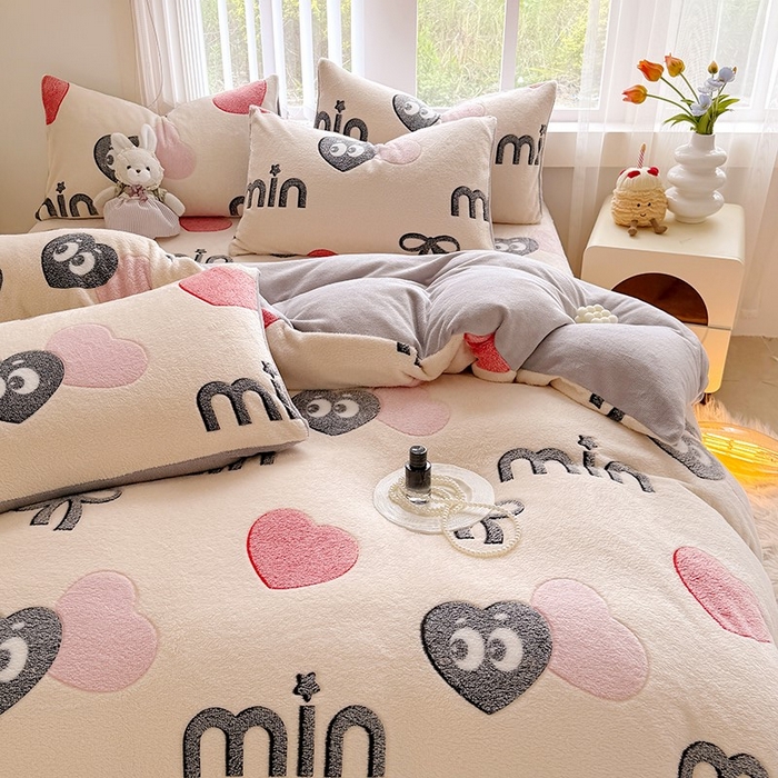 91家纺网 家纺一手货源 找家纺 （总）慕梵家居2025新款雪花绒被套牛奶绒单被罩