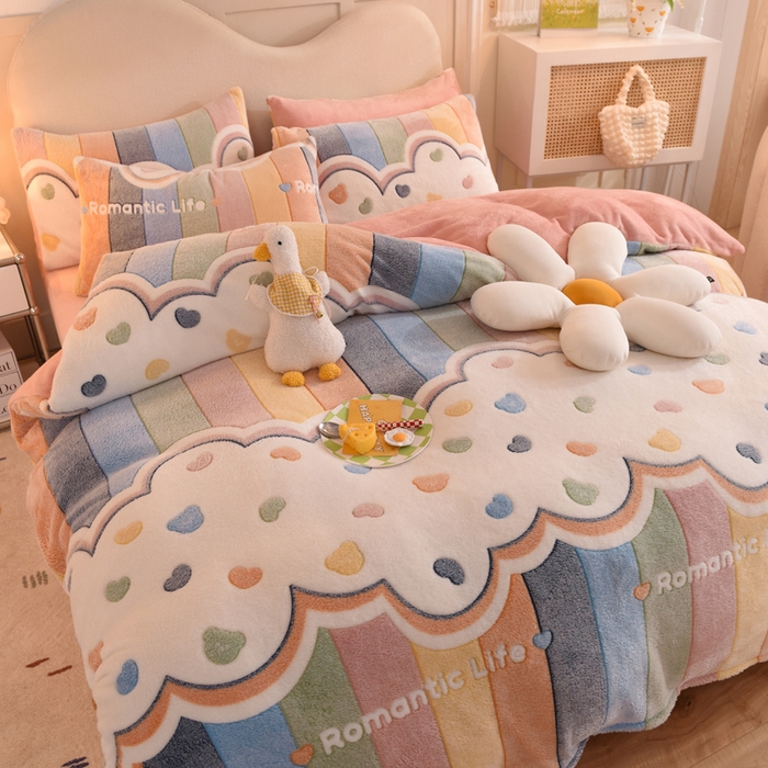 91家纺网 家纺一手货源 找家纺 慕梵家居2025新款雪花绒被套 彩虹