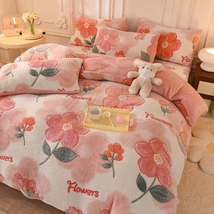 91家纺网 家纺一手货源 找家纺 慕梵家居2025新款雪花绒被套 繁花似锦