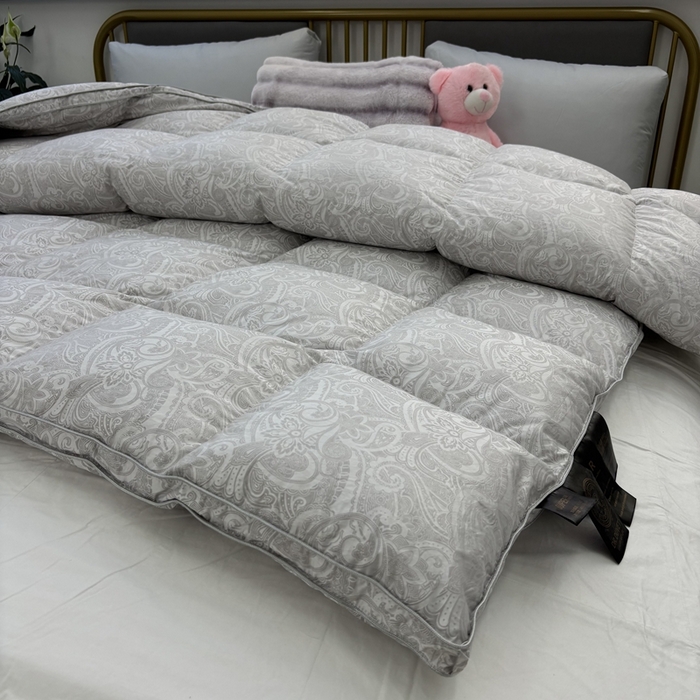 91家纺网 家纺一手货源 找家纺 （总）太阳羽家纺 2025新款高精密印花被保暖冬被被芯