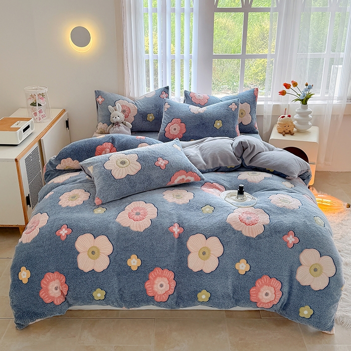 慕梵家居2025新款雪花绒被套 蓝调花语